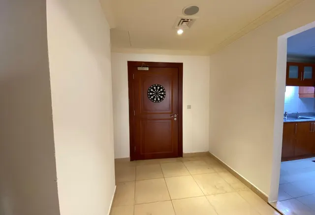 Semi-Furnished 1 Bedroom | Porto Arabia | Balcony