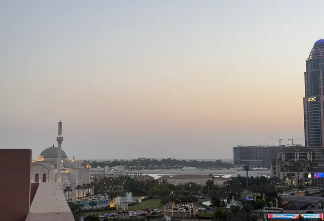 HOT DEAL ! HILTON/MARINA FRONT SPACIOUS 3BHK+MAID