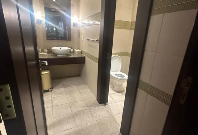 Fully Furnished 1 Bedroom | Porto Arabia | 137 SQM