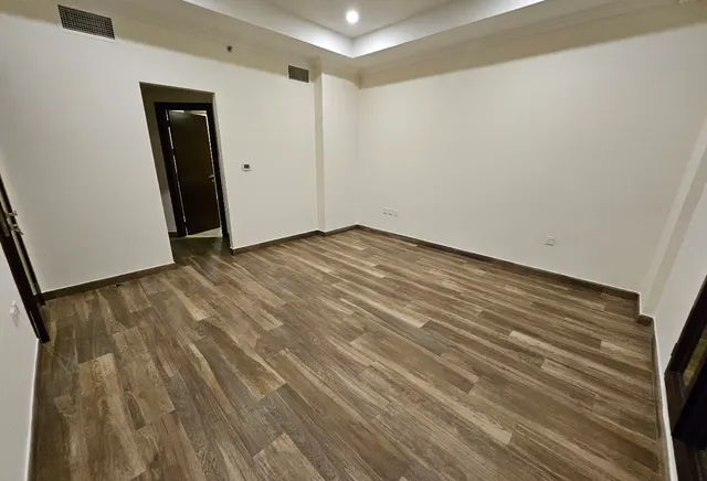 BRAND NEW 1BEDROOM SEMI FURNISHED WITH BALCONY