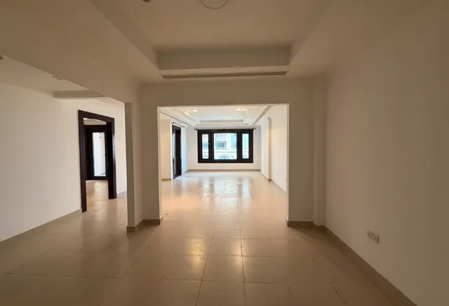 1BHK | Semi-Furnished | QAR 6,500 | Porto Arabia