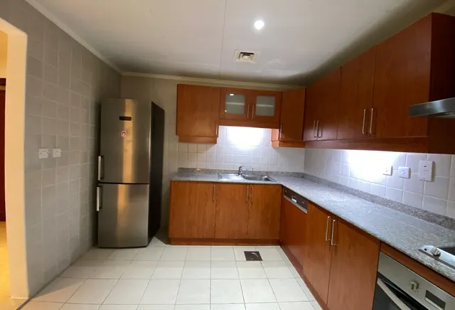 Semi-Furnished 1 Bedroom | Porto Arabia | Balcony