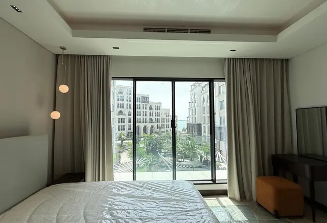 Ready to Move Luxury Homes | Prime Community Locat