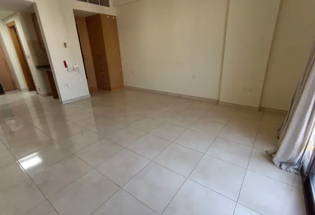 Cheapest studio New furniture Provide just in 4100