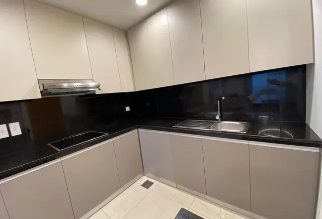 Sea view 1 BHK | Floresta Gardens | Bills Incl.