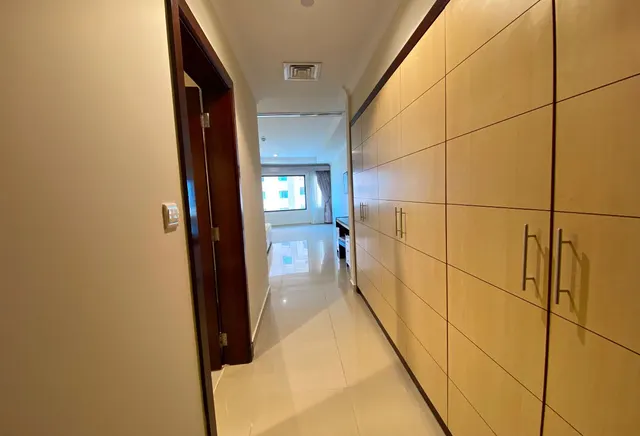 1 Bedroom + Office Furnished |Porto Arabia | Offer