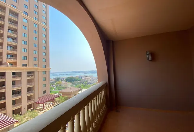 Semi-Furnished 1 Bedroom | Porto Arabia | Balcony