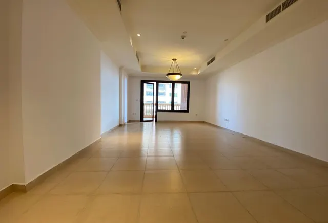 Semi-Furnished 1 Bedroom | Porto Arabia | Balcony