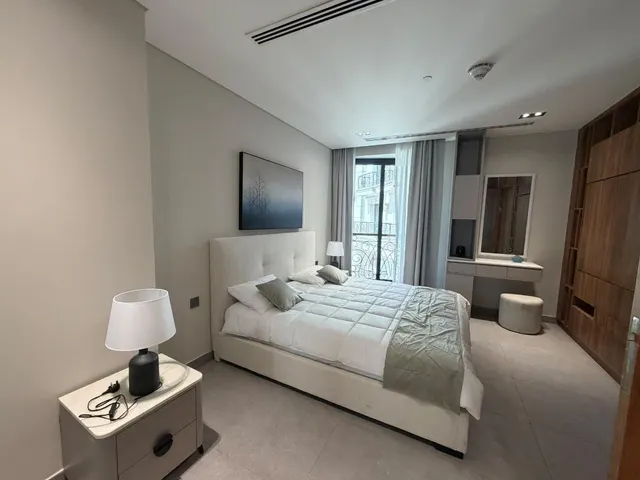 Modern Furnished Studio with Shared Pool in Lusail