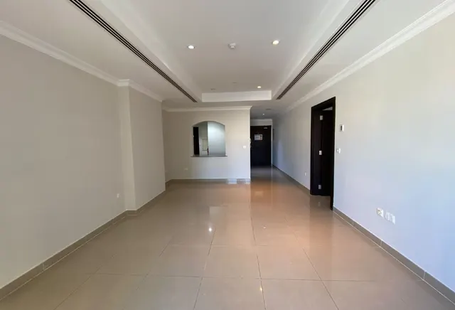 1 BHK Semi Furnished Apartment | Porto Arabia - view 3