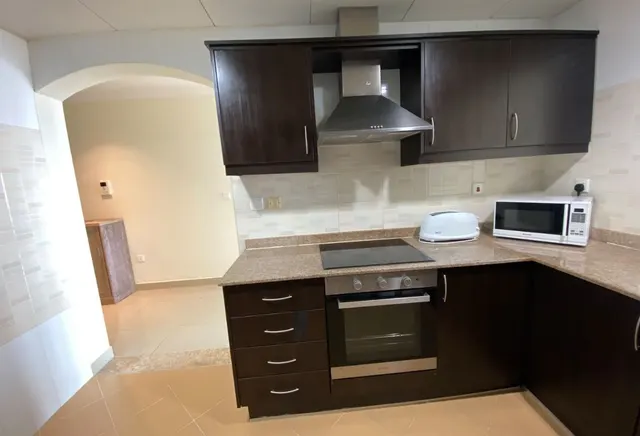 Luxury High-Floor 2BR | 175 SQM | 3 Baths | Balcon