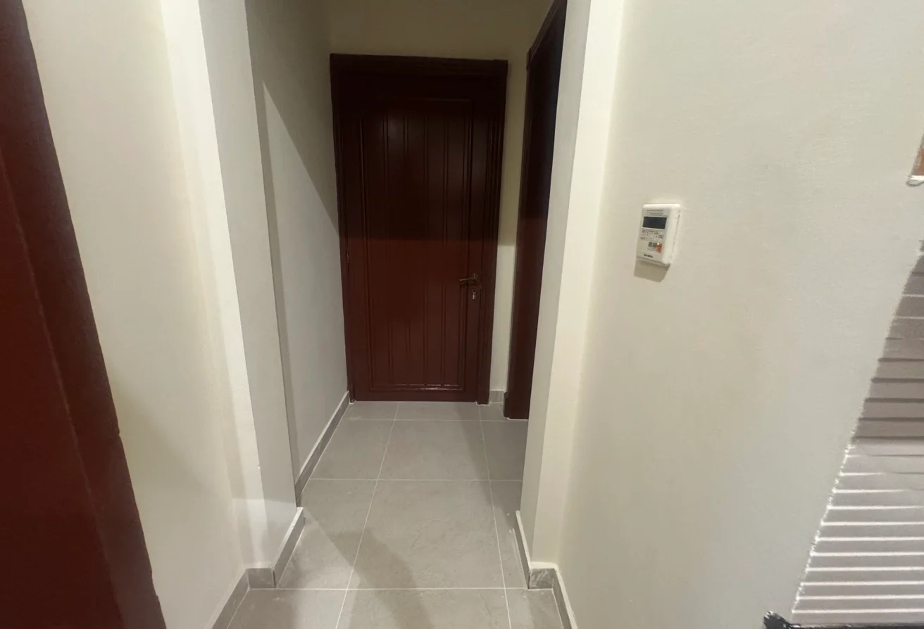 LAGOONA Semi Furnished 5 Bedroom Villa with Maid