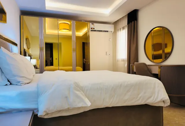 Own your Villa in Alwakair/ free hold