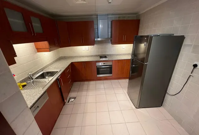Marina view furnish 1bhk in 7000 excluding bills