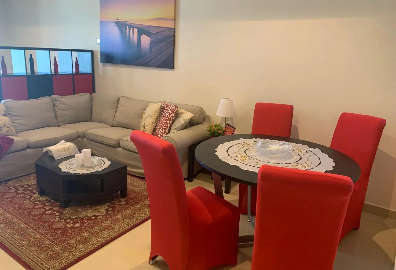 LAVISH STUDIO FULLY FURNISHED HIGHER FLOOR SEAVIEW