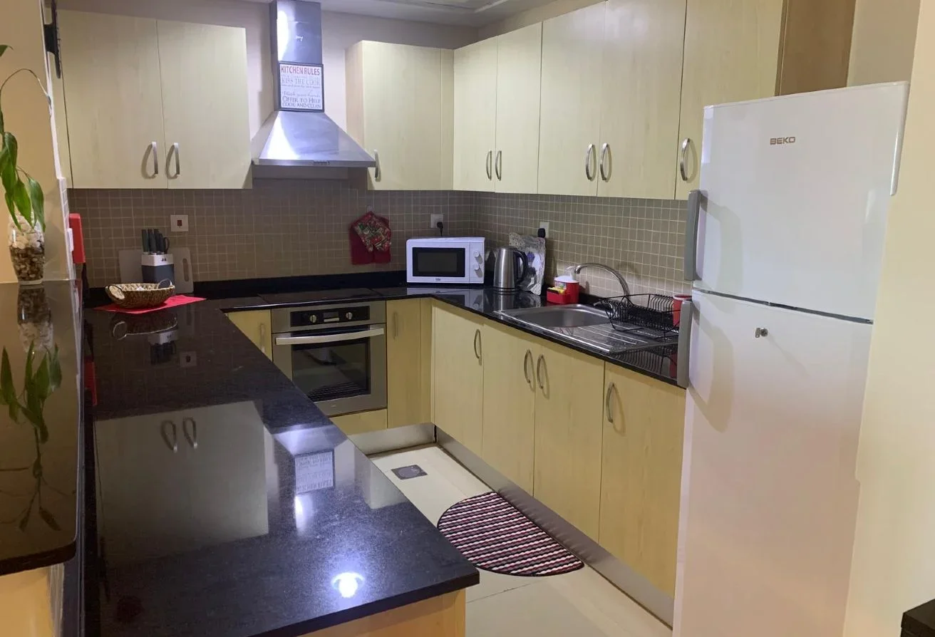 LAVISH STUDIO FULLY FURNISHED HIGHER FLOOR SEAVIEW