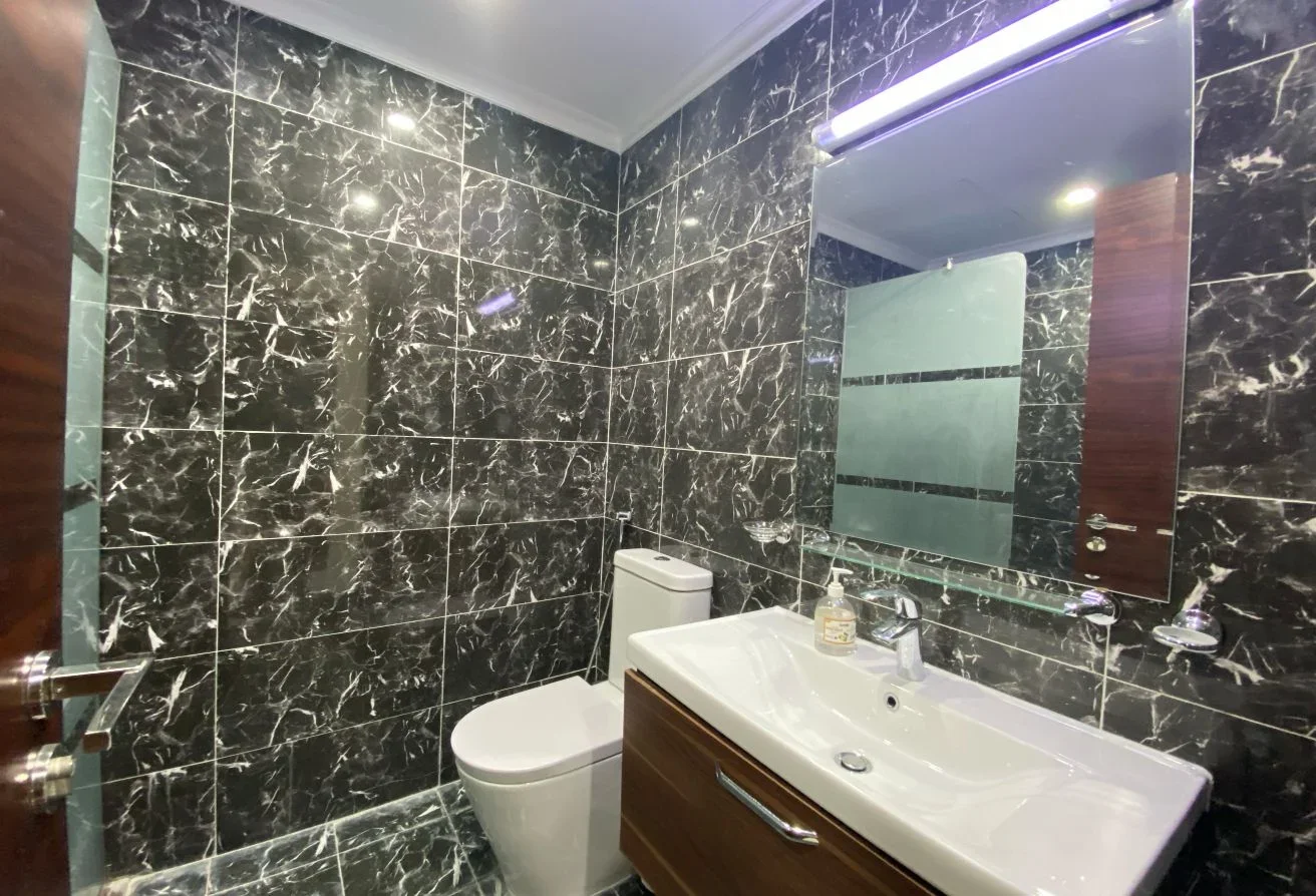 3BR READY TO MOVE FULLY FUNISHED GREAT INVESTMENT