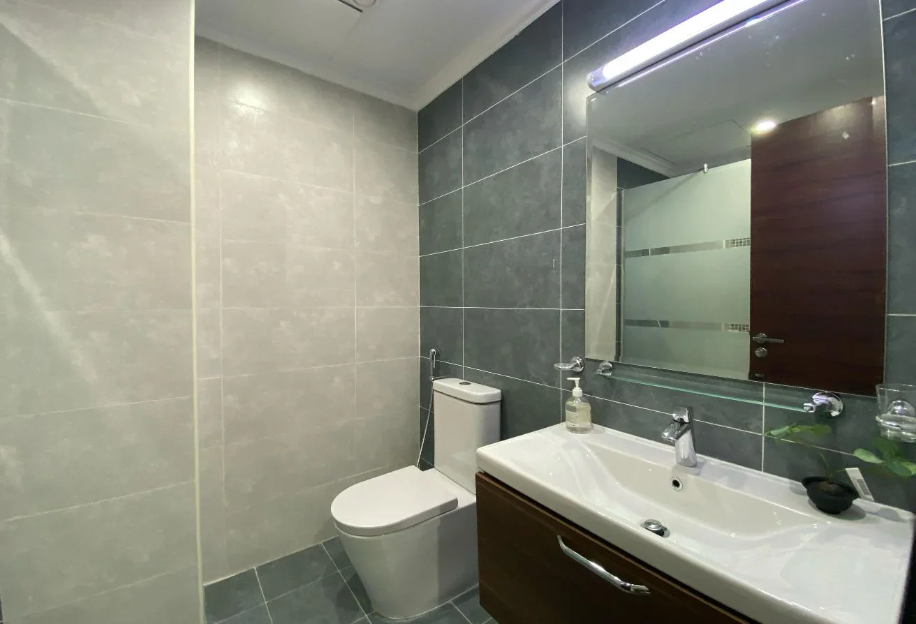 3BR READY TO MOVE FULLY FUNISHED GREAT INVESTMENT