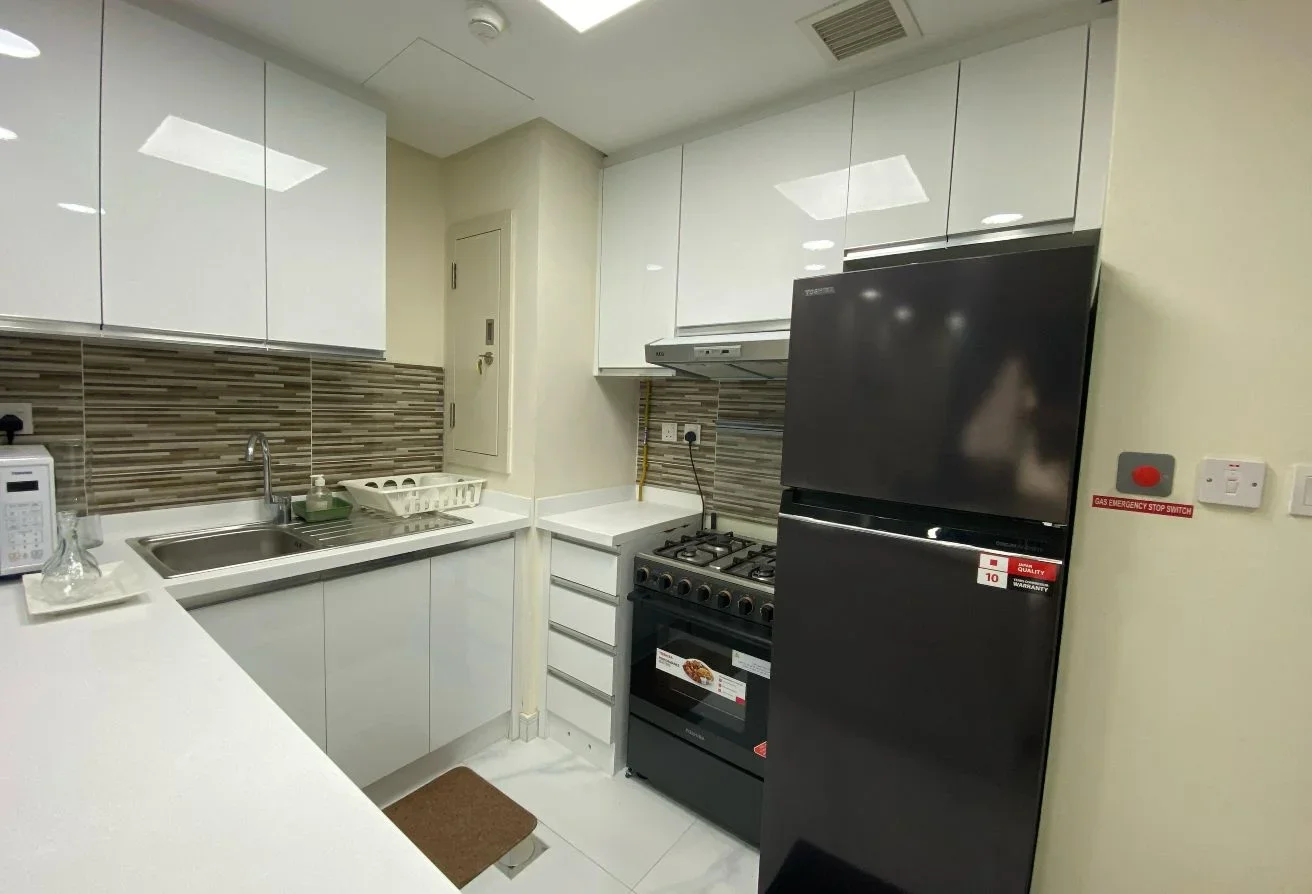 3BR READY TO MOVE FULLY FUNISHED GREAT INVESTMENT