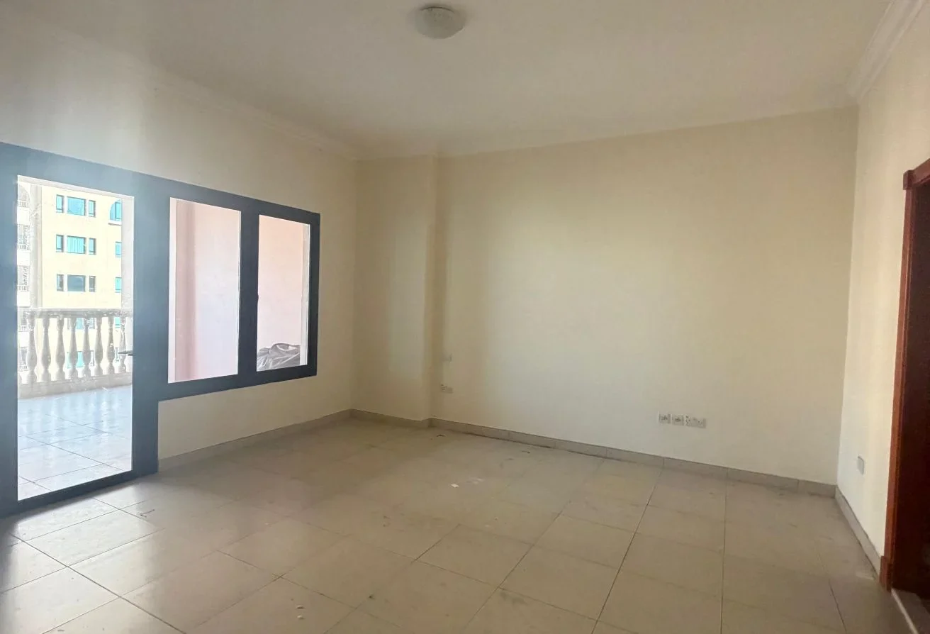 1 BHK +OFFICE SPECIOUS LUXURY APARTMENT FOR RENT