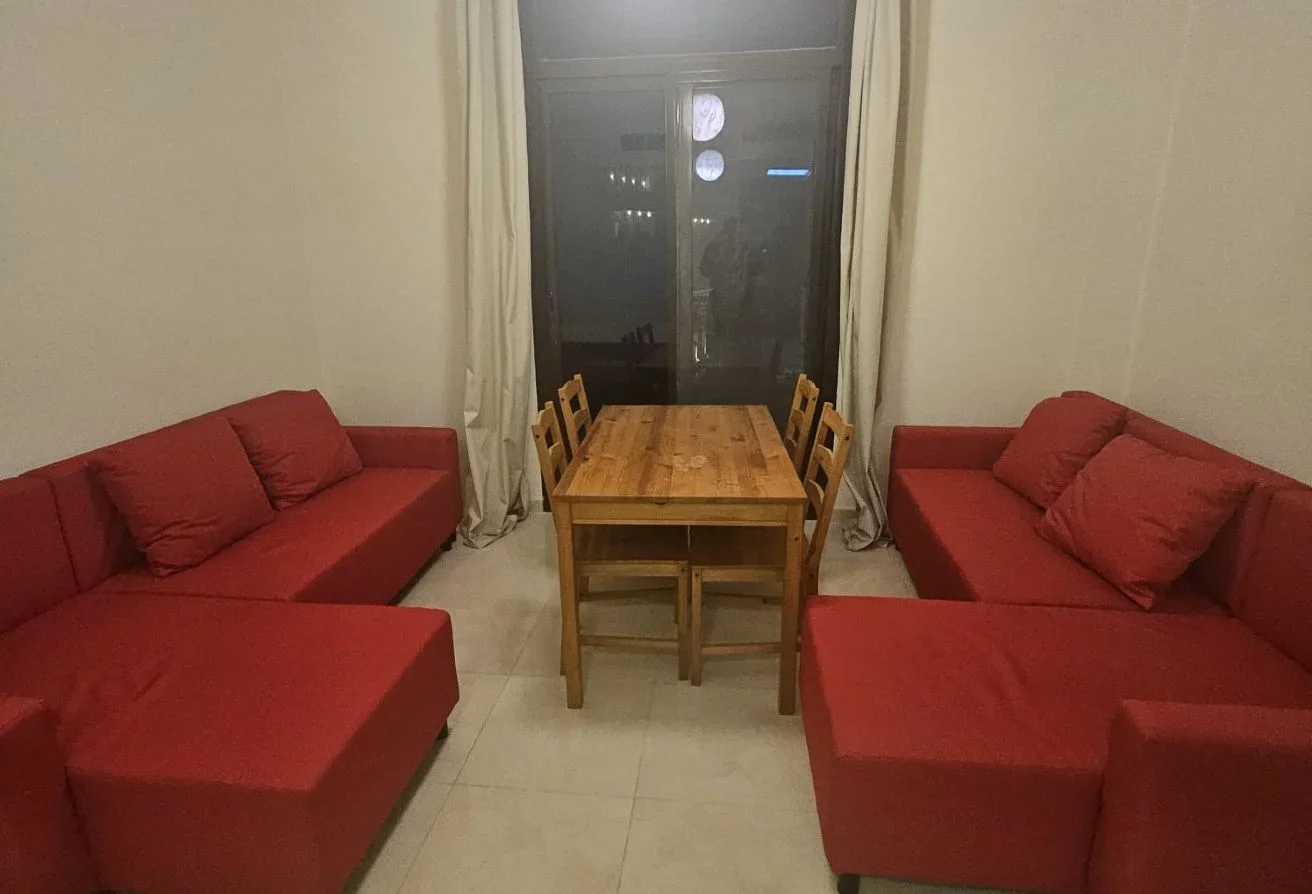 BEAUTIFUL STUDIO FULLY FURNISHED IN FOXHILLS