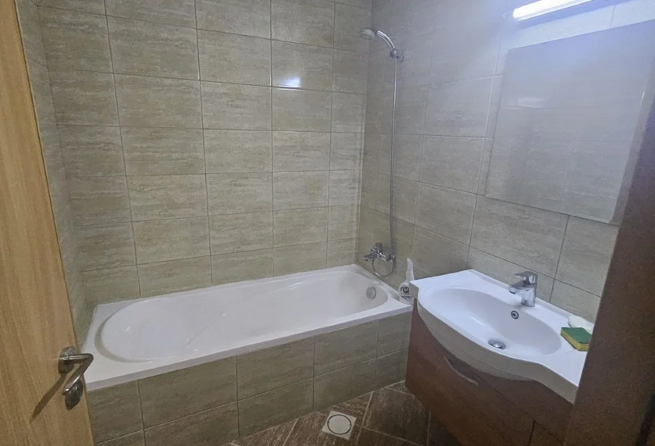 BEAUTIFUL STUDIO FULLY FURNISHED IN FOXHILLS