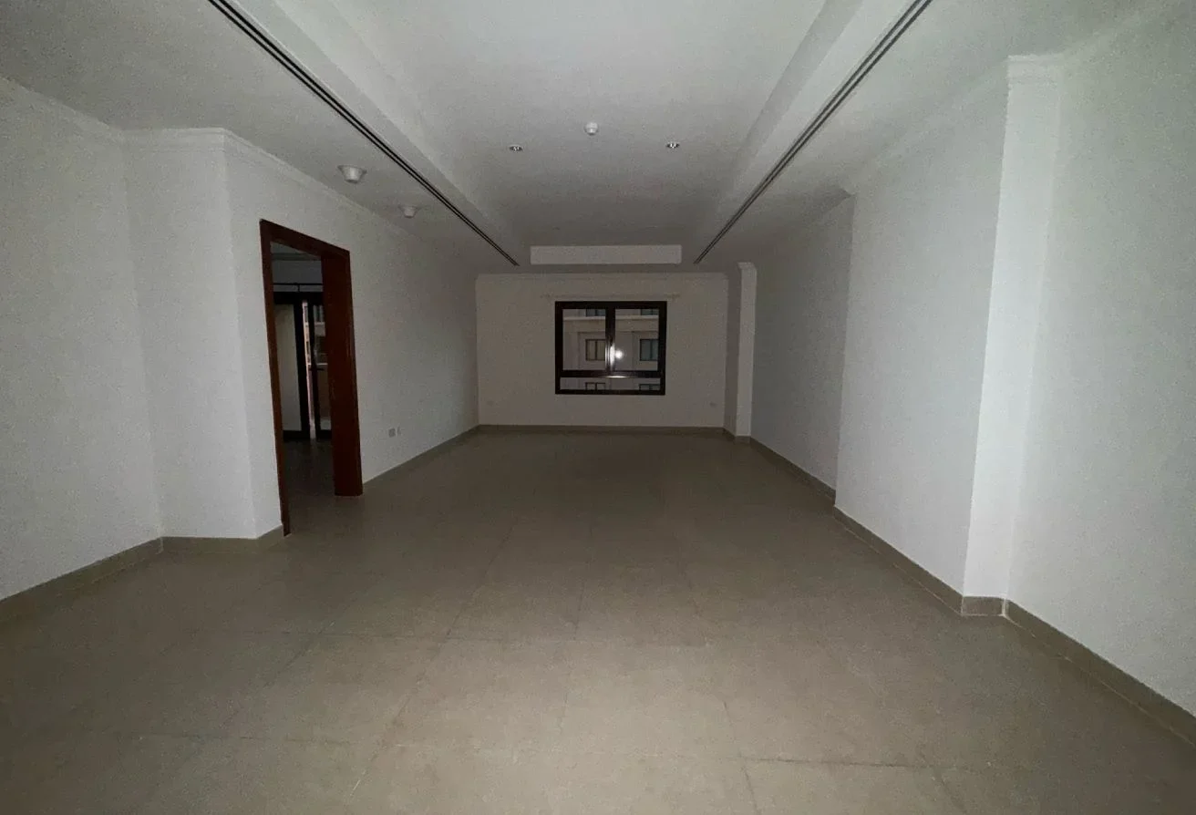 1 BHK +OFFICE SEMI FURNISHED