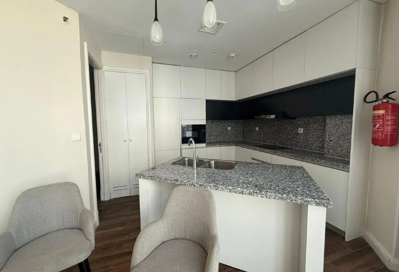 2 bhk +maidsroom