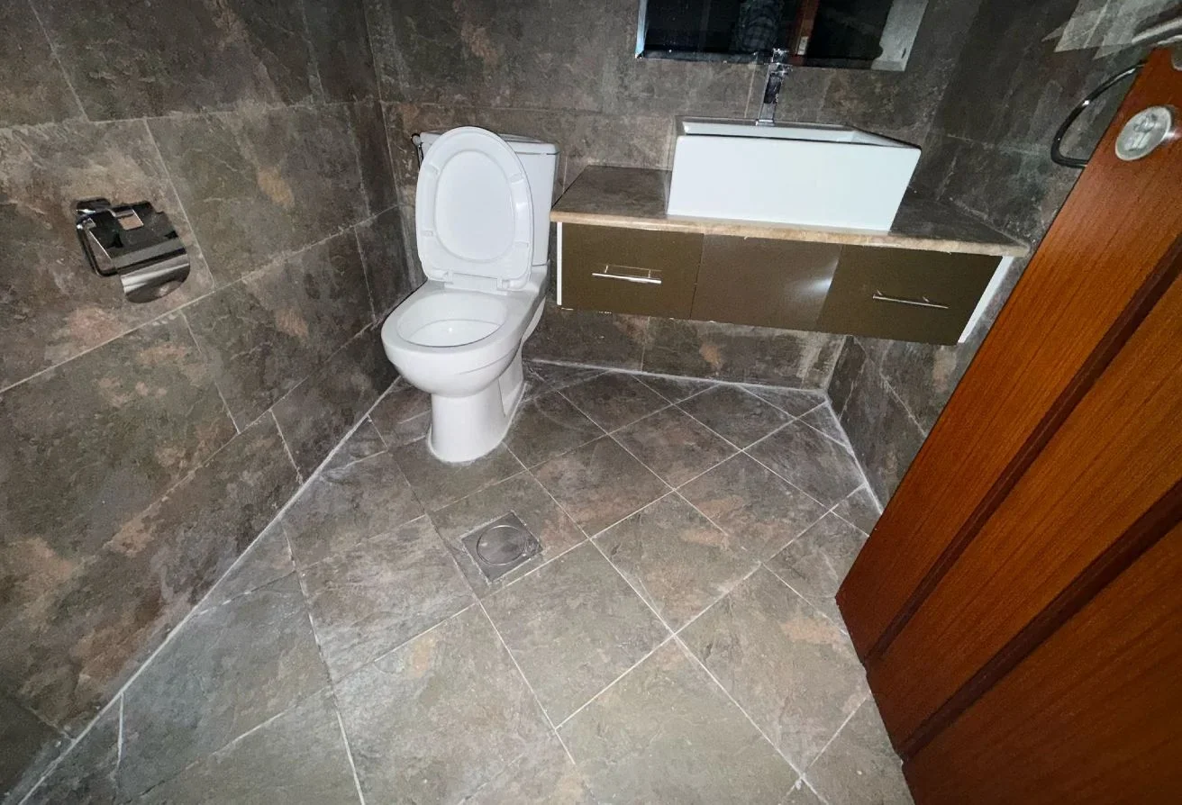 1 BHK +OFFICE SEMI FURNISHED - view 3
