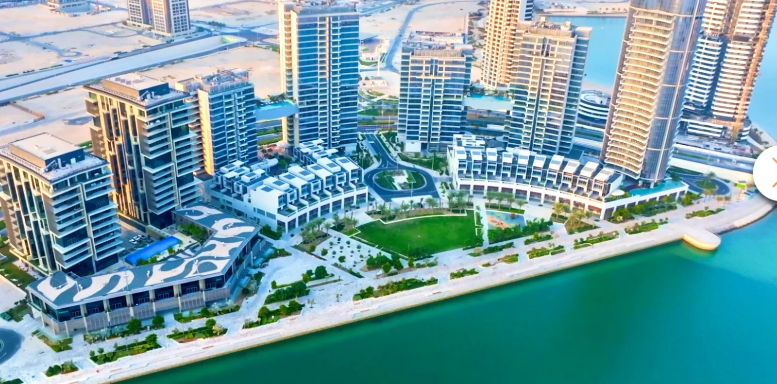 LUSAIL WATERFRONT 4BR + MAIDS PENTHOUSE | SEA VIEW - view 3