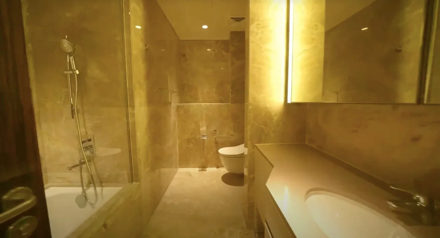 LUSAIL WATERFRONT 4BR + MAIDS PENTHOUSE | SEA VIEW