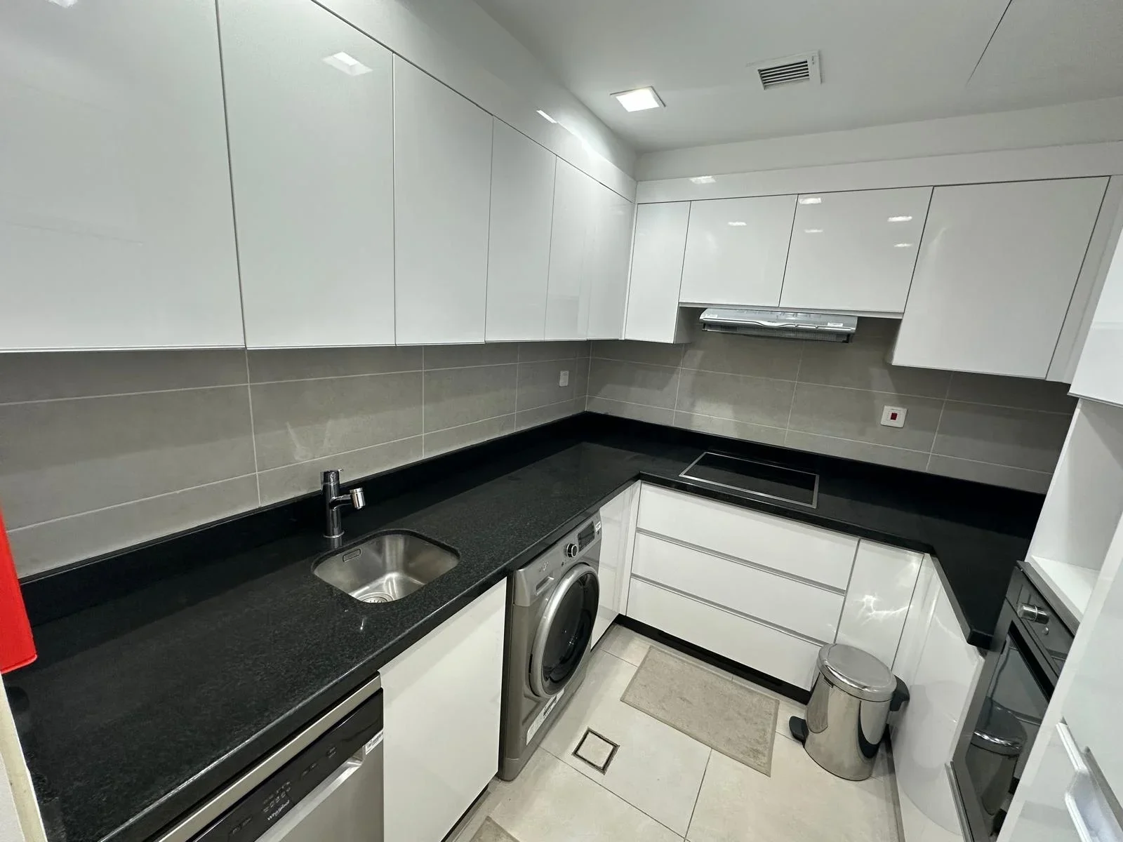 Luxury studio apartment with sea view and balcony