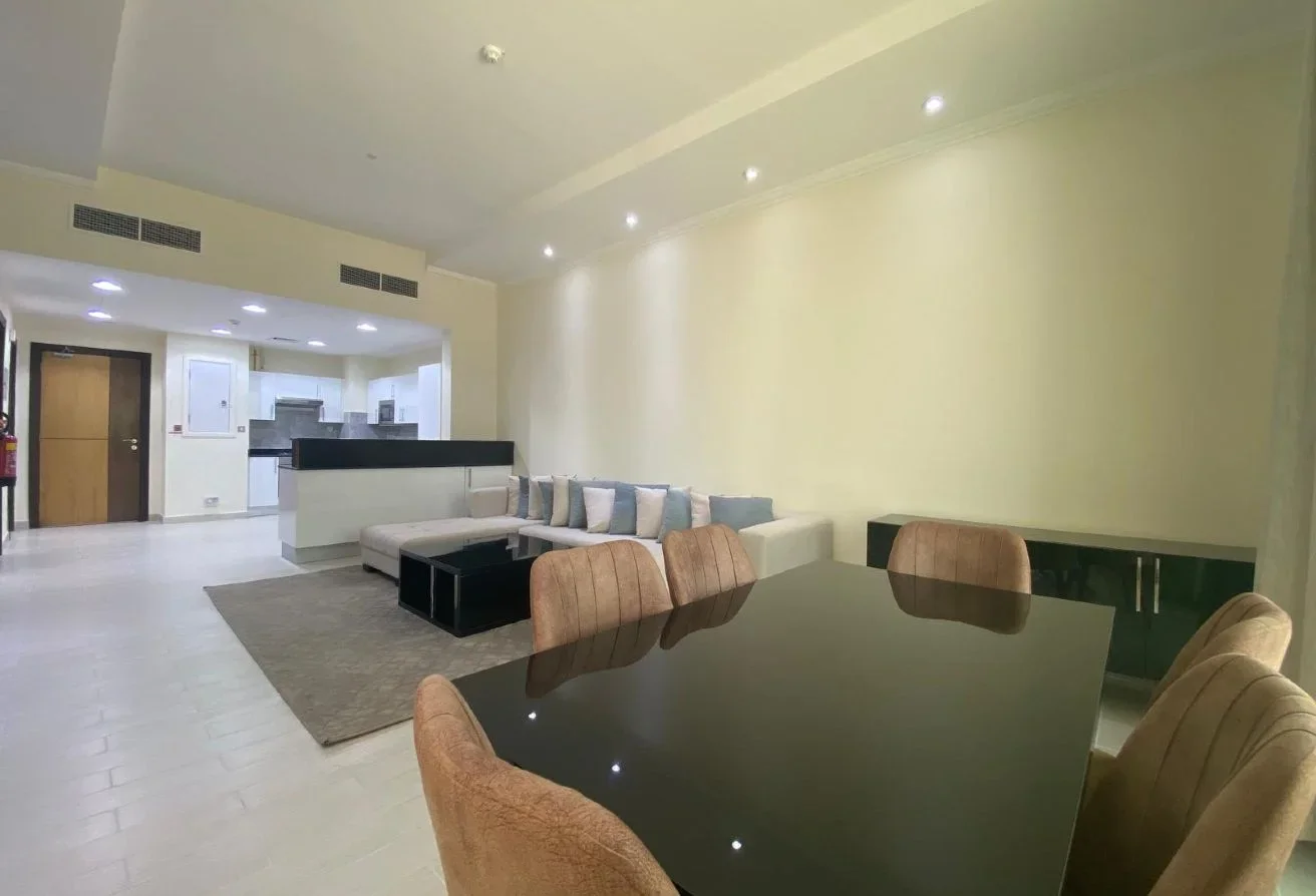 1BR FULLY FUNISHED READY TO MOVE BOOK UNIT