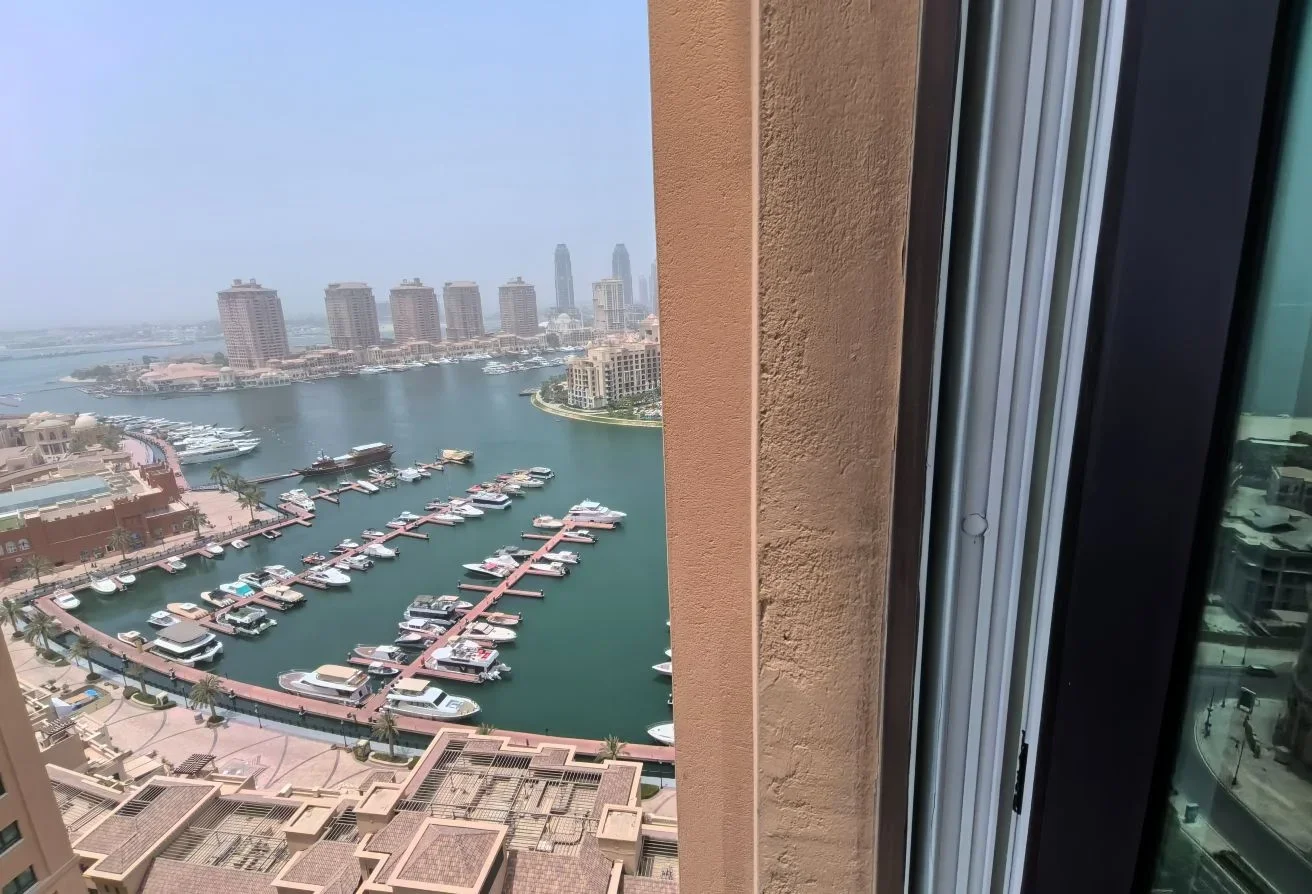UPDATED 2BR WITH BELCONY SEA VIEW&MARINA VIEW