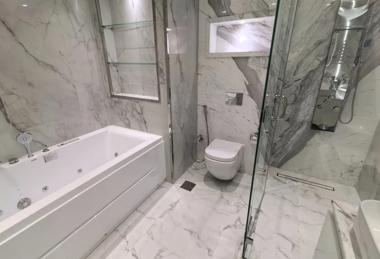 UPDATED 2BR WITH BELCONY SEA VIEW&MARINA VIEW
