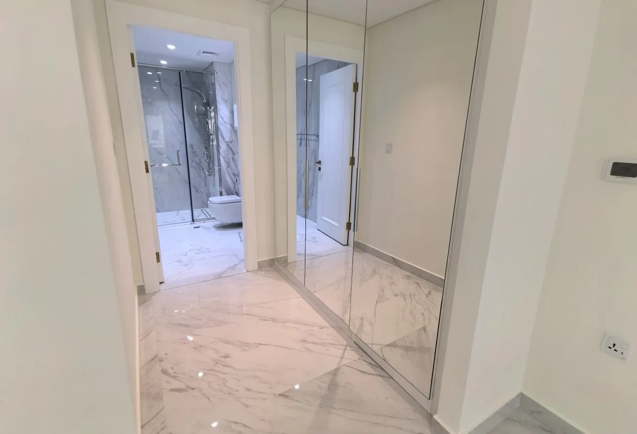 UPDATED 2BR WITH BELCONY SEA VIEW&MARINA VIEW