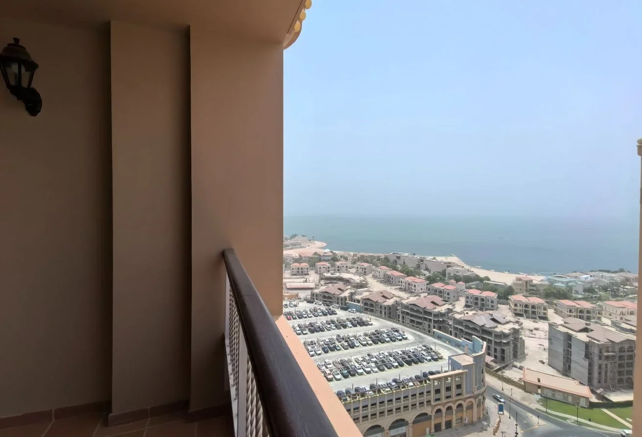 UPDATED 2BR WITH BELCONY SEA VIEW&MARINA VIEW