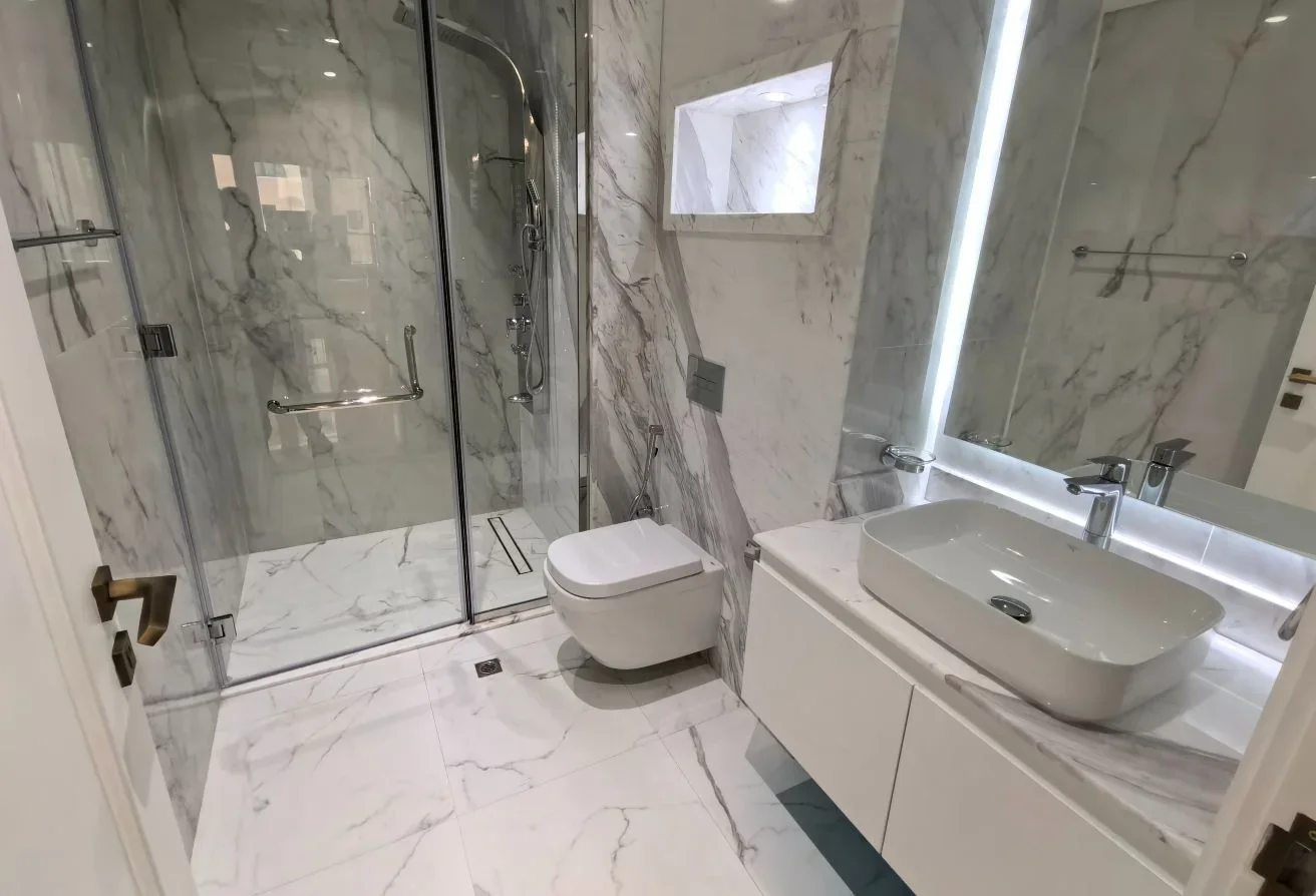 UPDATED 2BR WITH BELCONY SEA VIEW&MARINA VIEW