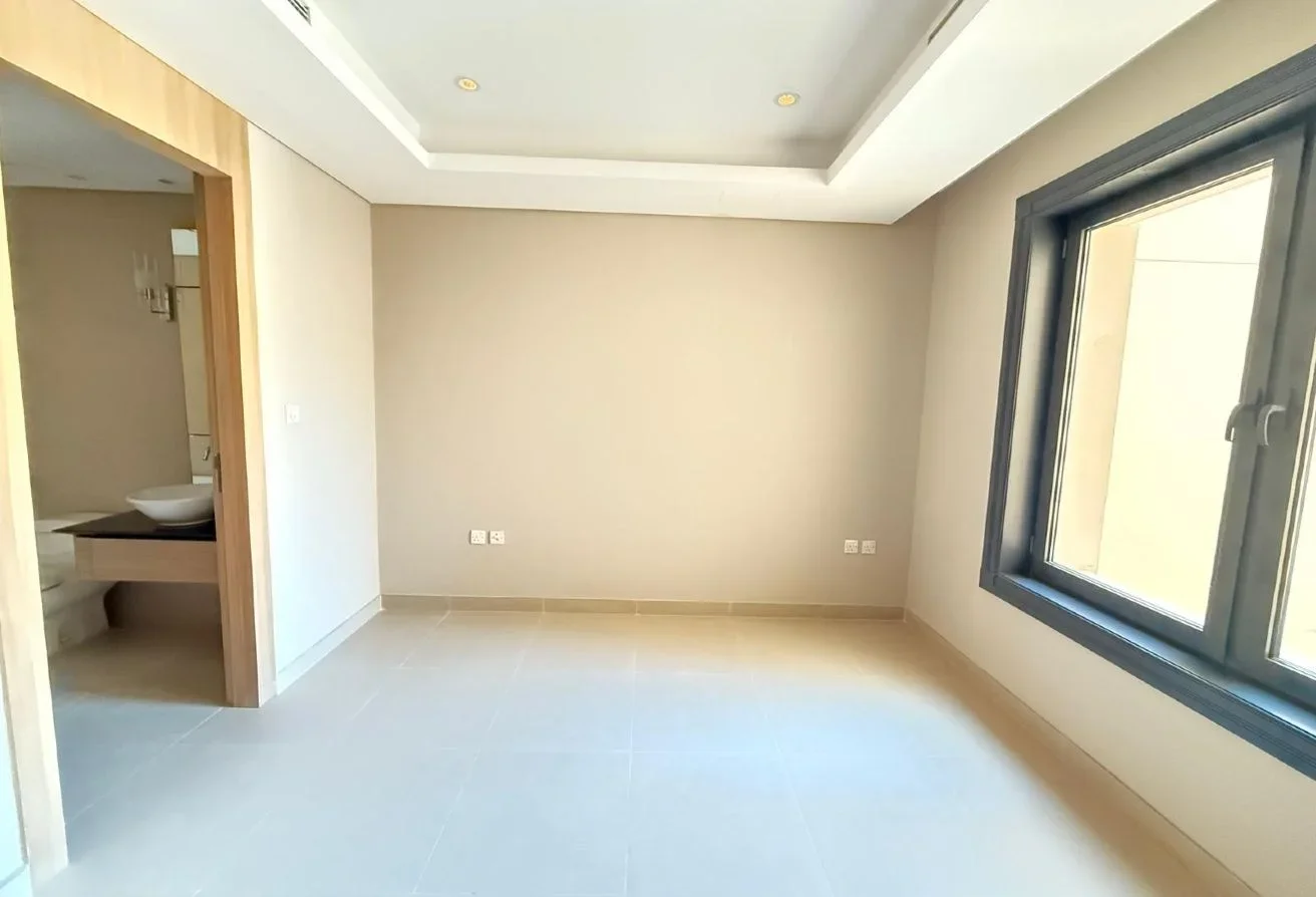 1BHK Luxury Townhouse  Brand New Design & Sea View
