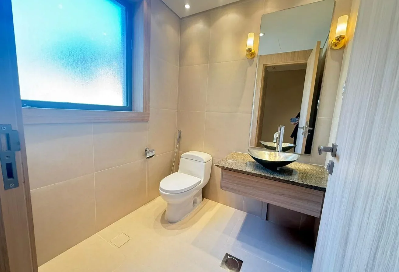 1BHK Luxury Townhouse  Brand New Design & Sea View