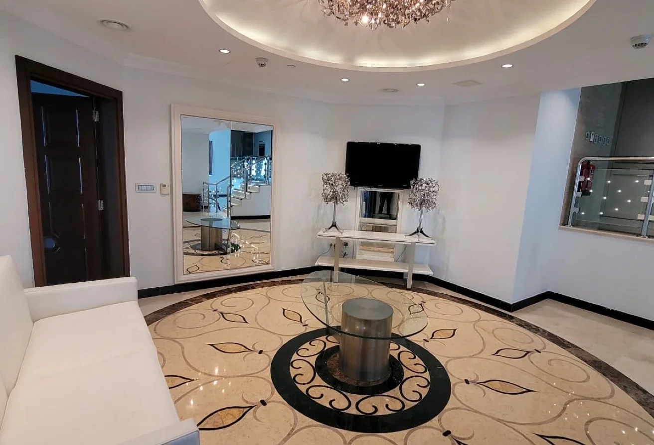 770 SQM Ultra-Luxury Beachfront Penthouse