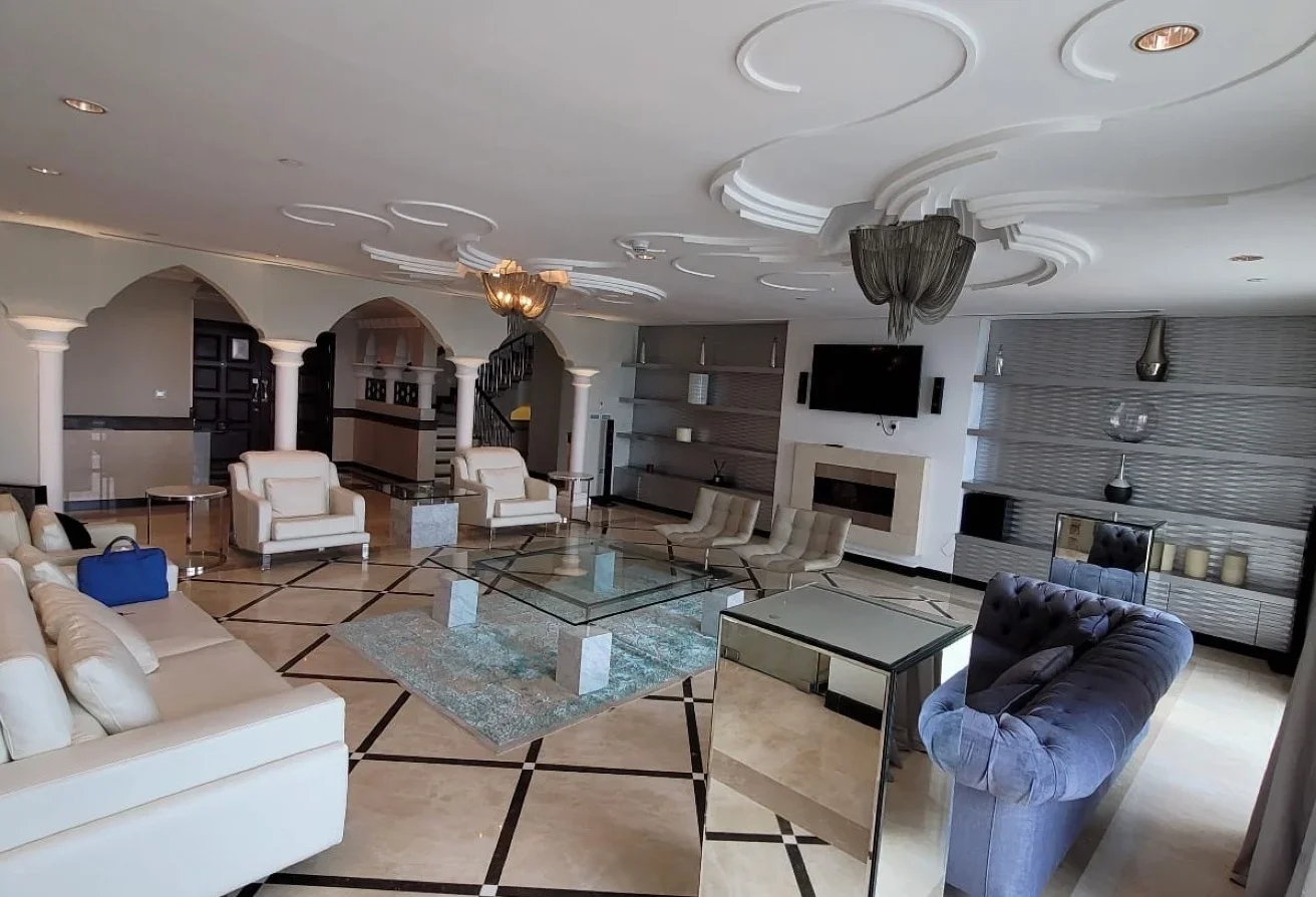 770 SQM Ultra-Luxury Beachfront Penthouse