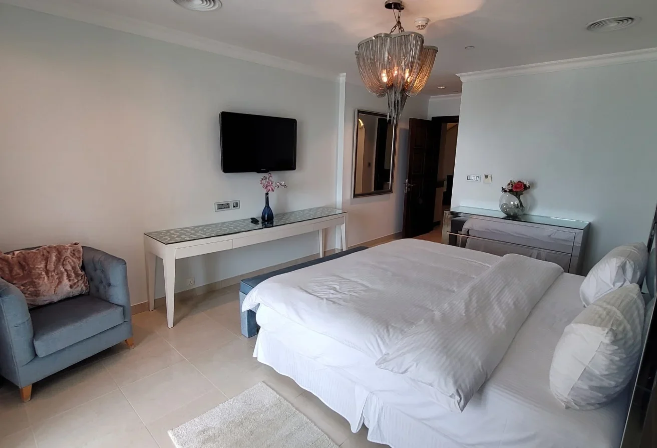 770 SQM Ultra-Luxury Beachfront Penthouse