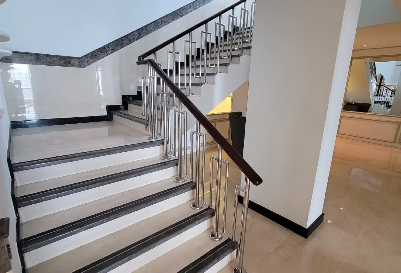 770 SQM Ultra-Luxury Beachfront Penthouse