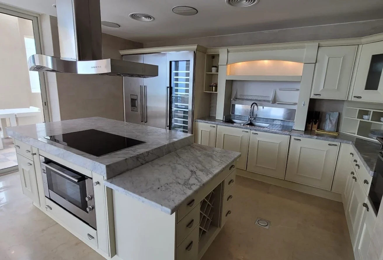770 SQM Ultra-Luxury Beachfront Penthouse