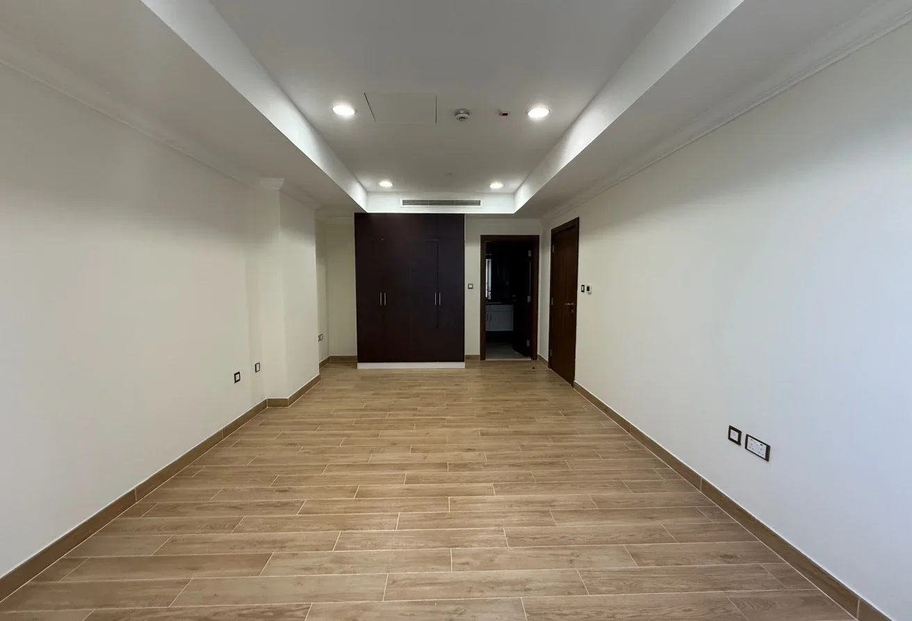 Semi-Furnished | High Floor | 120 sqm | QAR 6,667