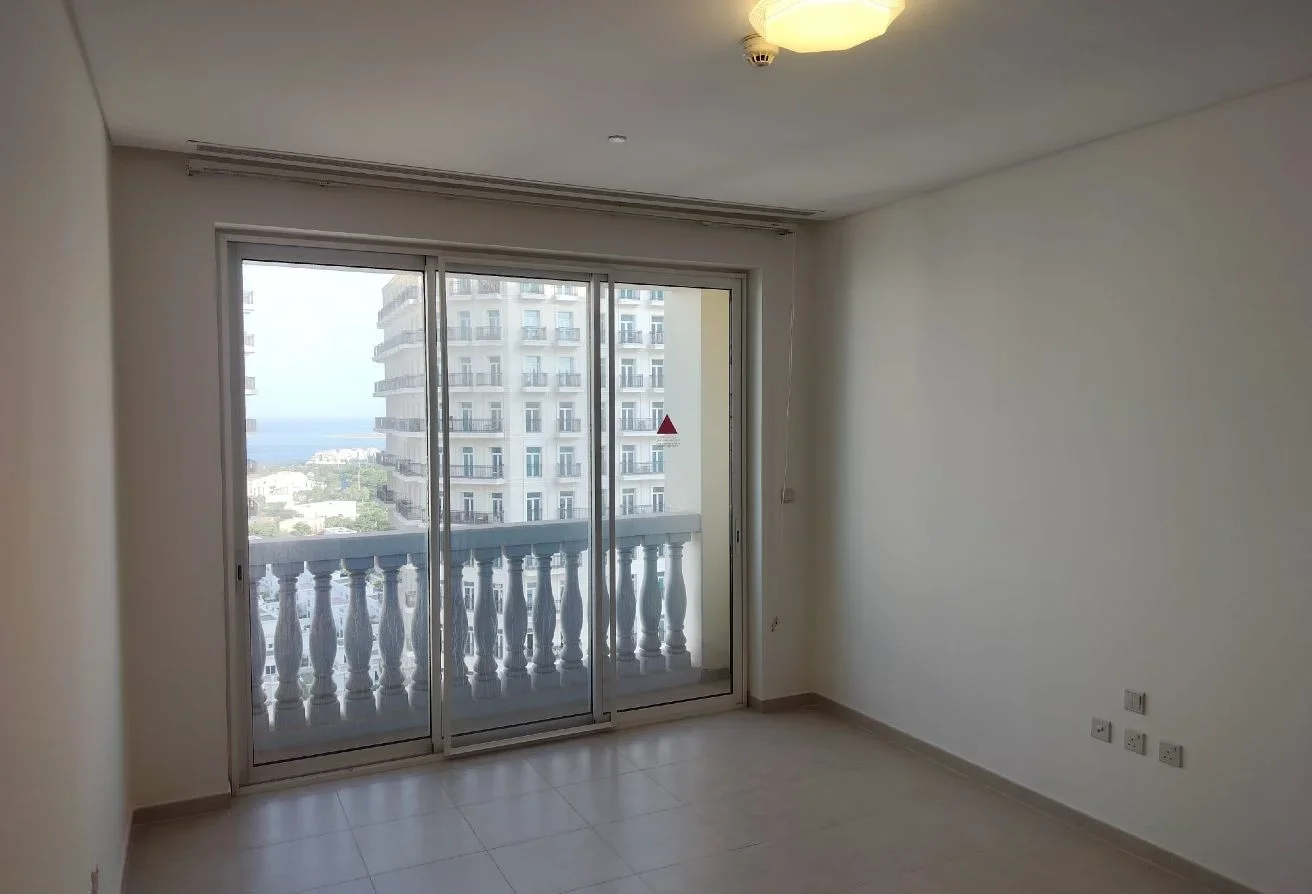 SPACIOUS 3+1 APARTMENT IN VIVA BAHARIYA PEARL