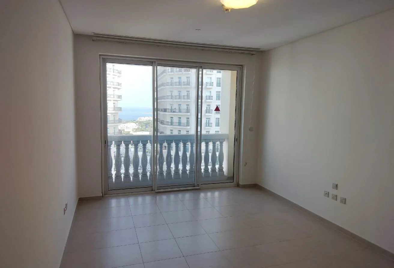 SPACIOUS 3+1 APARTMENT IN VIVA BAHARIYA PEARL