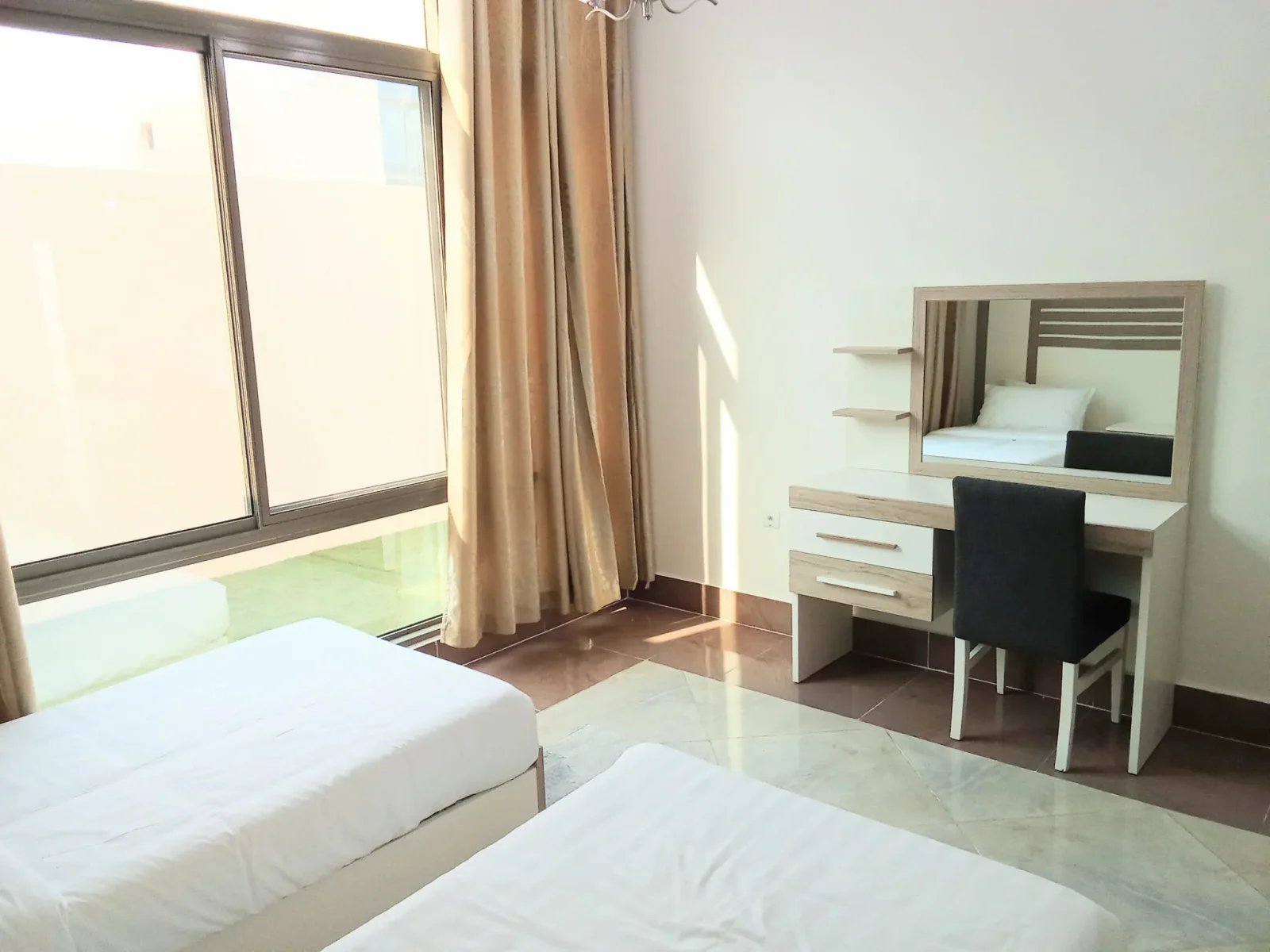 Own your Villa in Alwakair/ free hold