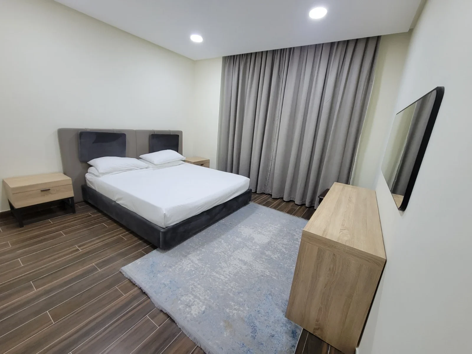 READY TO MOVE 2BR+MAID ROOM FULLY FUNISHED CASH